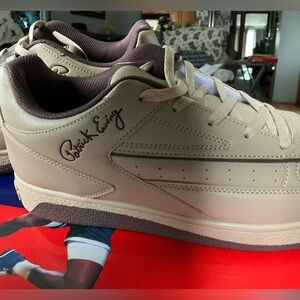 Street wear And Shoes With Misv